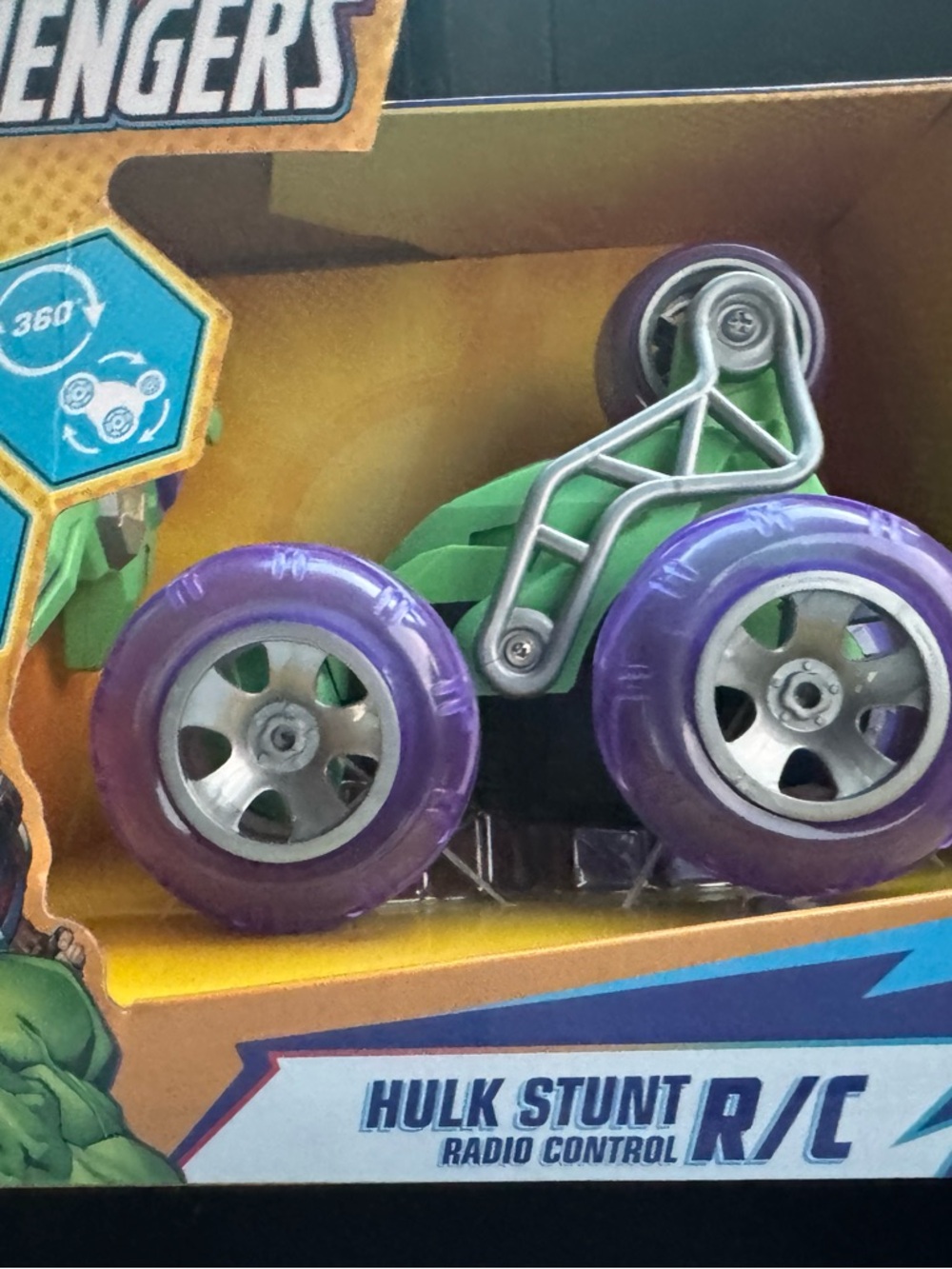 Avenger Hulk Stunt R/C Truck - Green and Purple